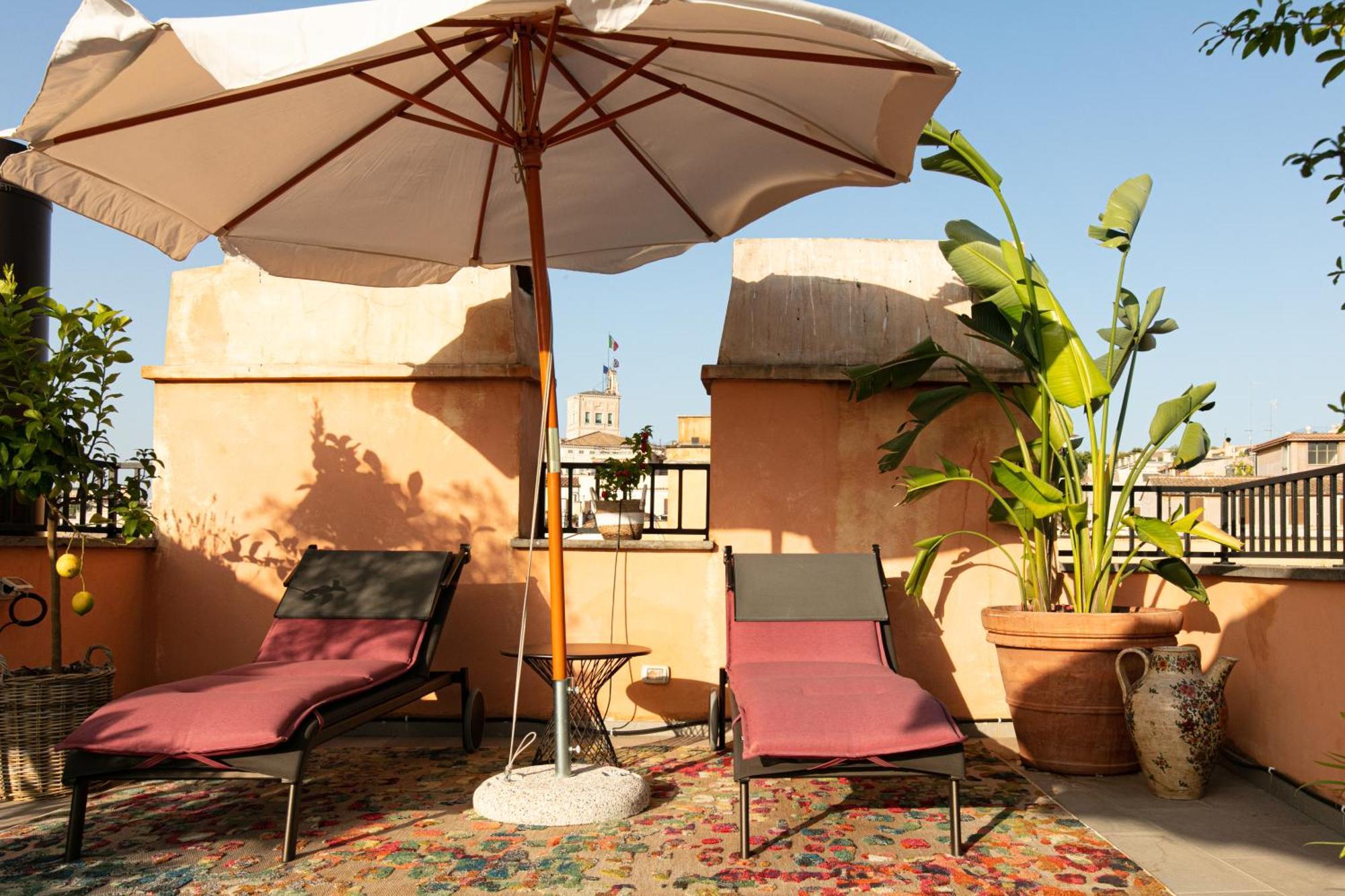 Hotel Umiltà 36 Roma Esterno foto A parasol